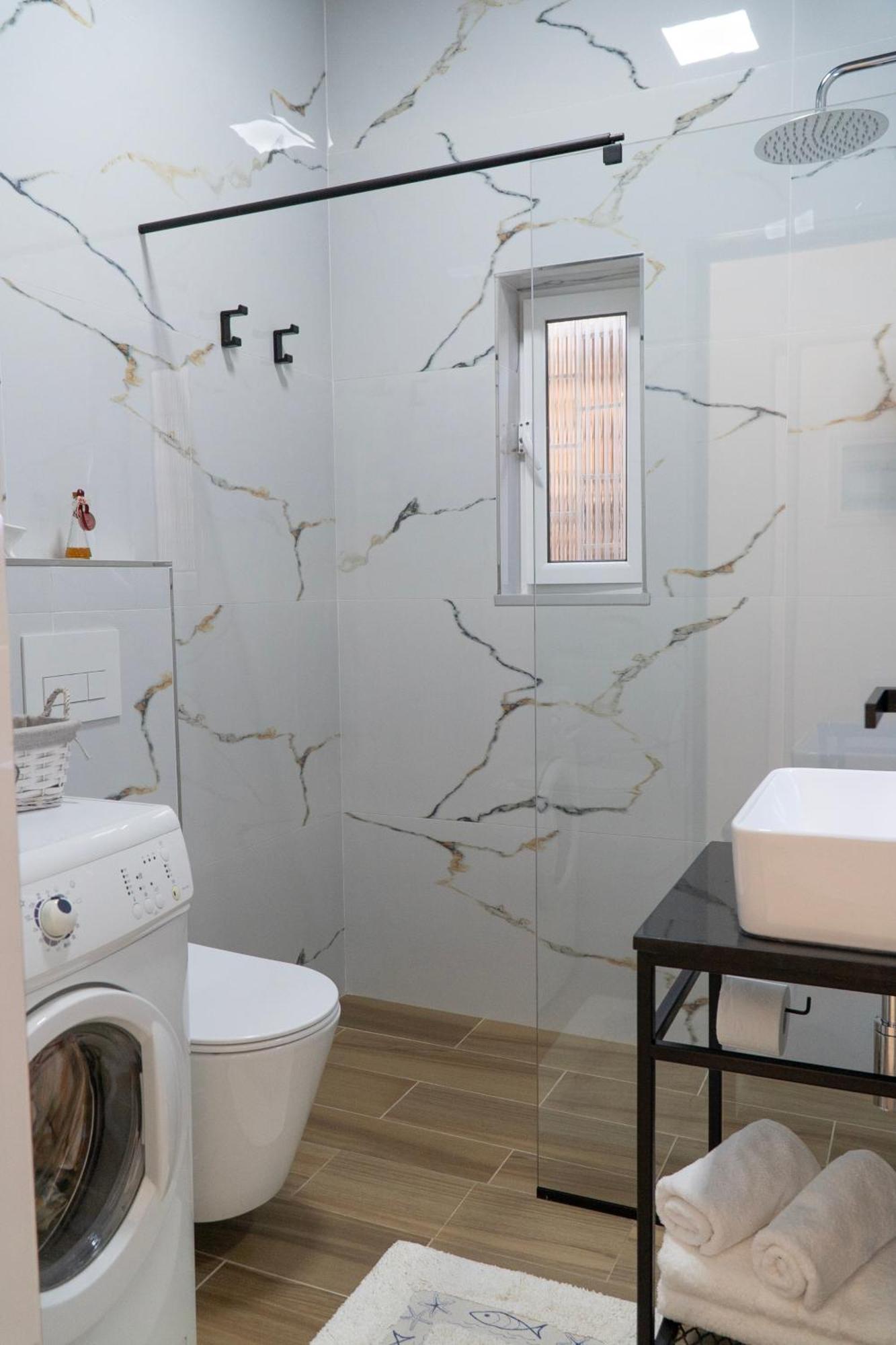 Appartamento Ostria 2 Sarandë Esterno foto